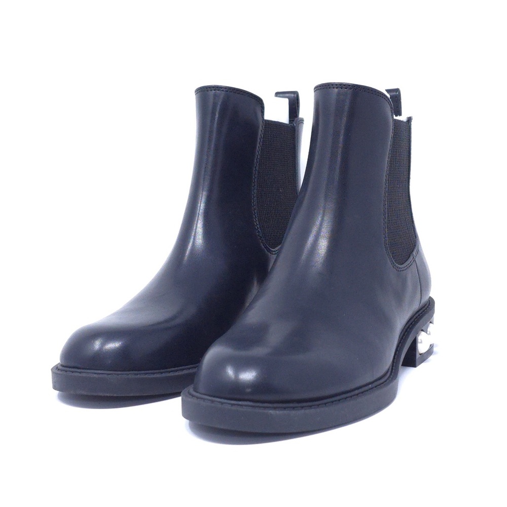 On 34th Jeovana Chelsea Ankle Boots Black Pearl Heel 5.5M